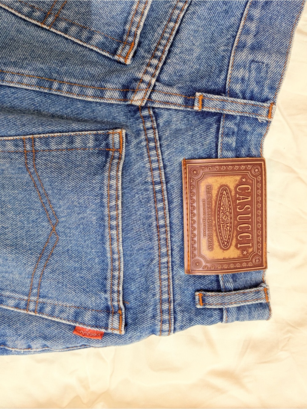 Italian Vintage Casucci High-Rise Blue Denim Cutoff Shorts - Picture 3 of 8